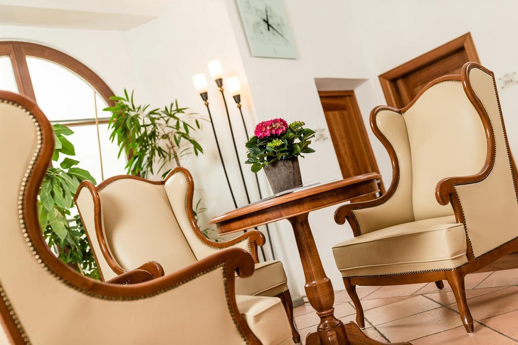 Hotel Restaurant Lilie Vipiteno Zewnętrze zdjęcie