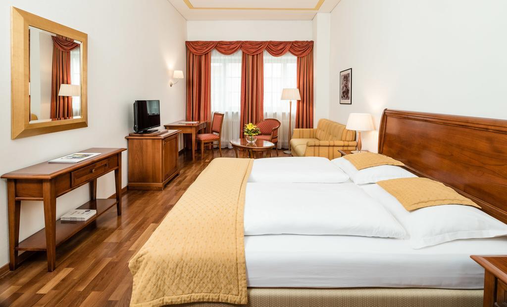 Hotel Restaurant Lilie Vipiteno Zewnętrze zdjęcie